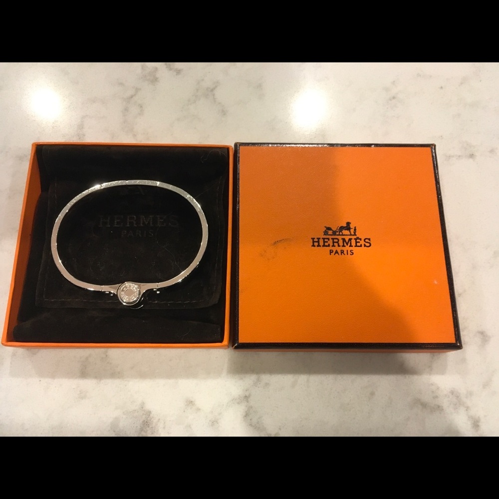 Hermès enamel hinged bracelet